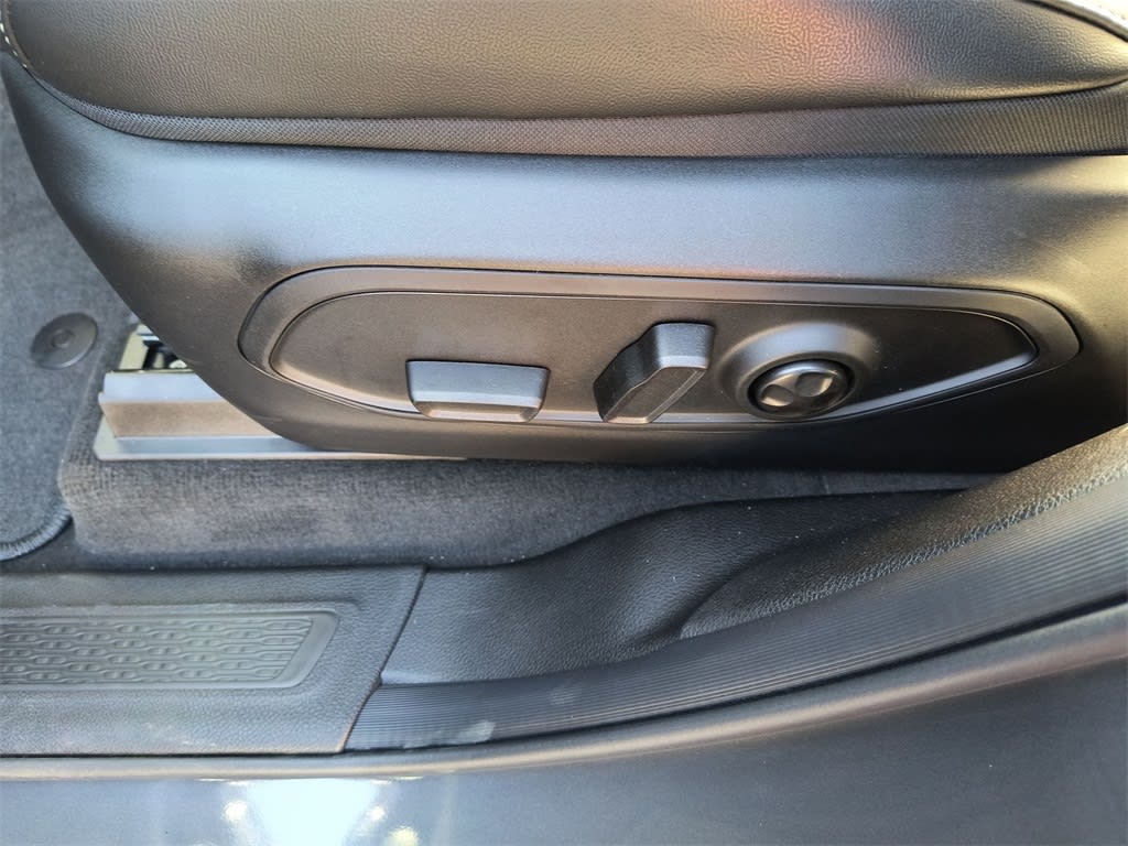 Thumbnail: 2025 Jeep Grand Cherokee L - 20