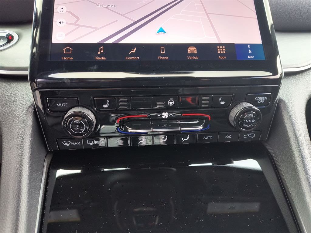 2025 Jeep Grand Cherokee L Limited Edition 24