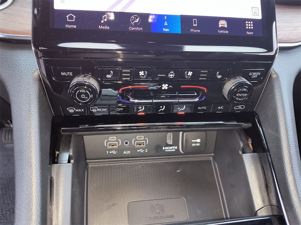 Thumbnail: 2025 Jeep Grand Cherokee L - 24