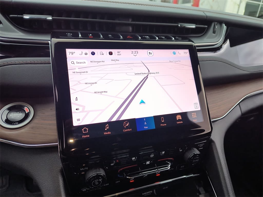 Thumbnail: 2025 Jeep Grand Cherokee L - 23