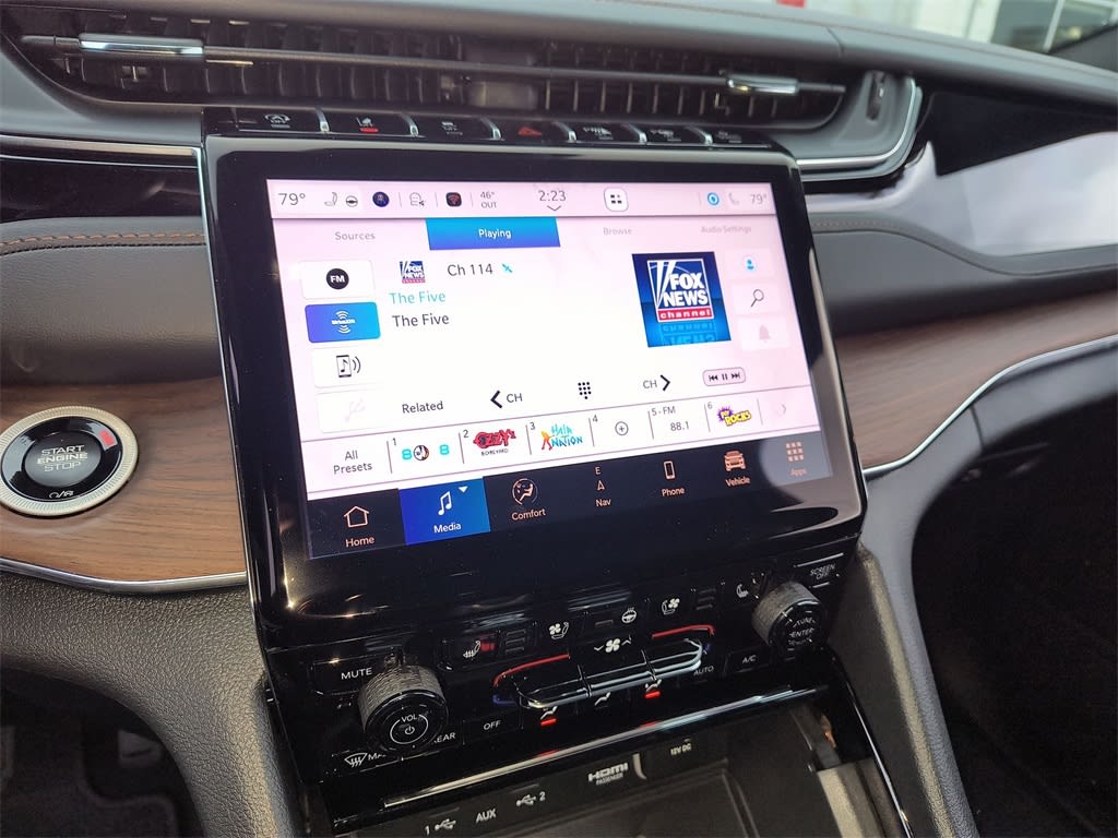 Thumbnail: 2025 Jeep Grand Cherokee L - 11