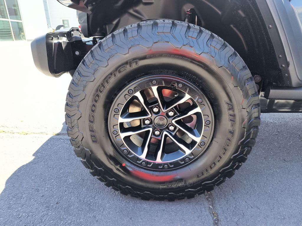Thumbnail: 2026 Jeep Wrangler - 5