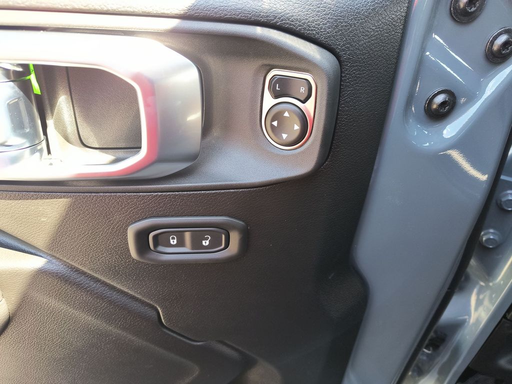 Thumbnail: 2026 Jeep Wrangler - 21