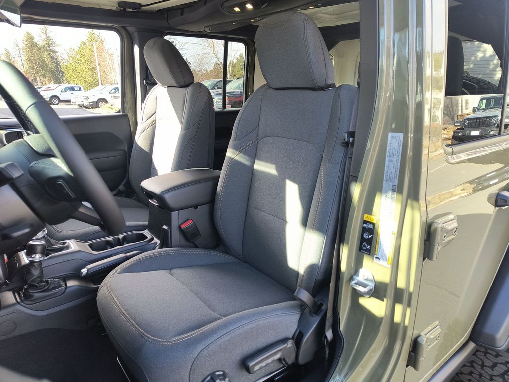 Thumbnail: 2026 Jeep Wrangler - 8