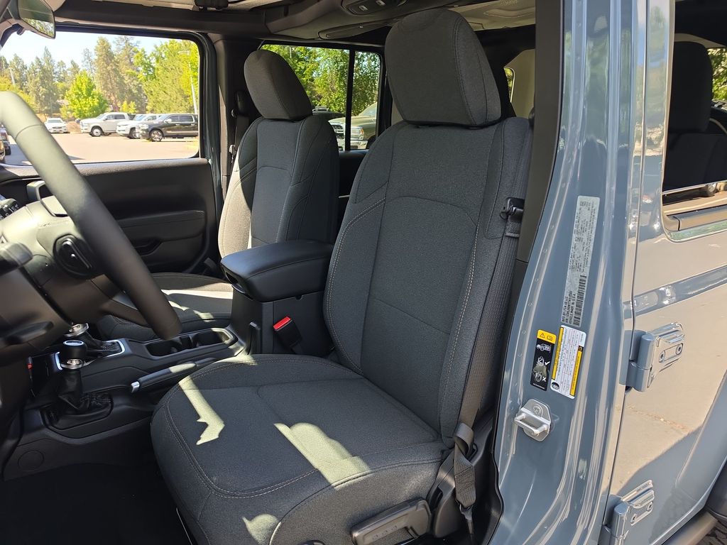 Thumbnail: 2026 Jeep Wrangler - 7