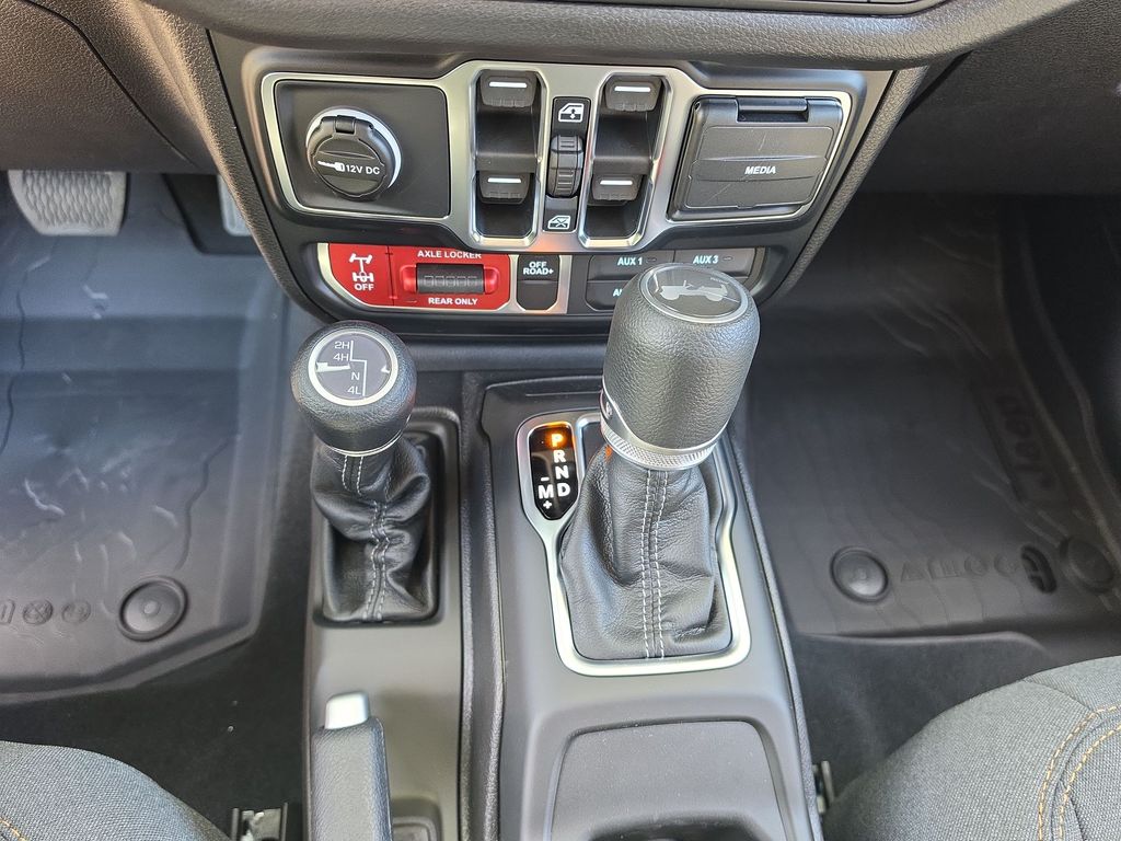 Thumbnail: 2026 Jeep Wrangler - 11