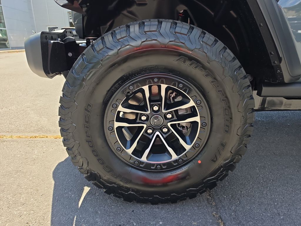 Thumbnail: 2026 Jeep Wrangler - 6