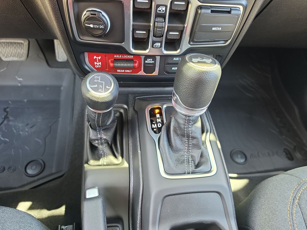 Thumbnail: 2026 Jeep Wrangler - 12