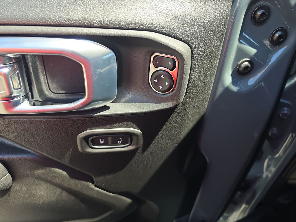 Thumbnail: 2026 Jeep Wrangler - 21