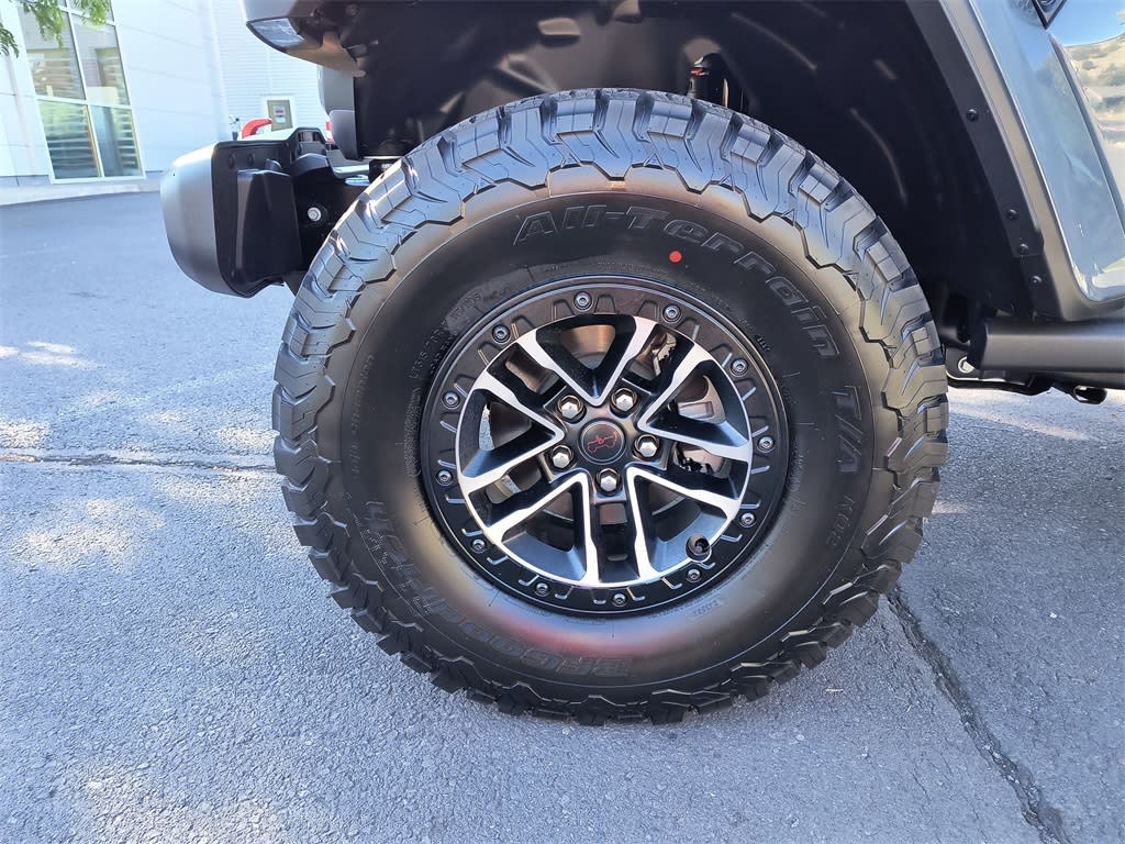 Thumbnail: 2025 Jeep Wrangler - 6