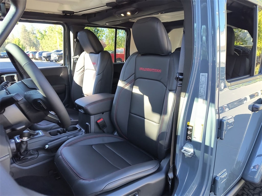 Thumbnail: 2025 Jeep Wrangler - 8