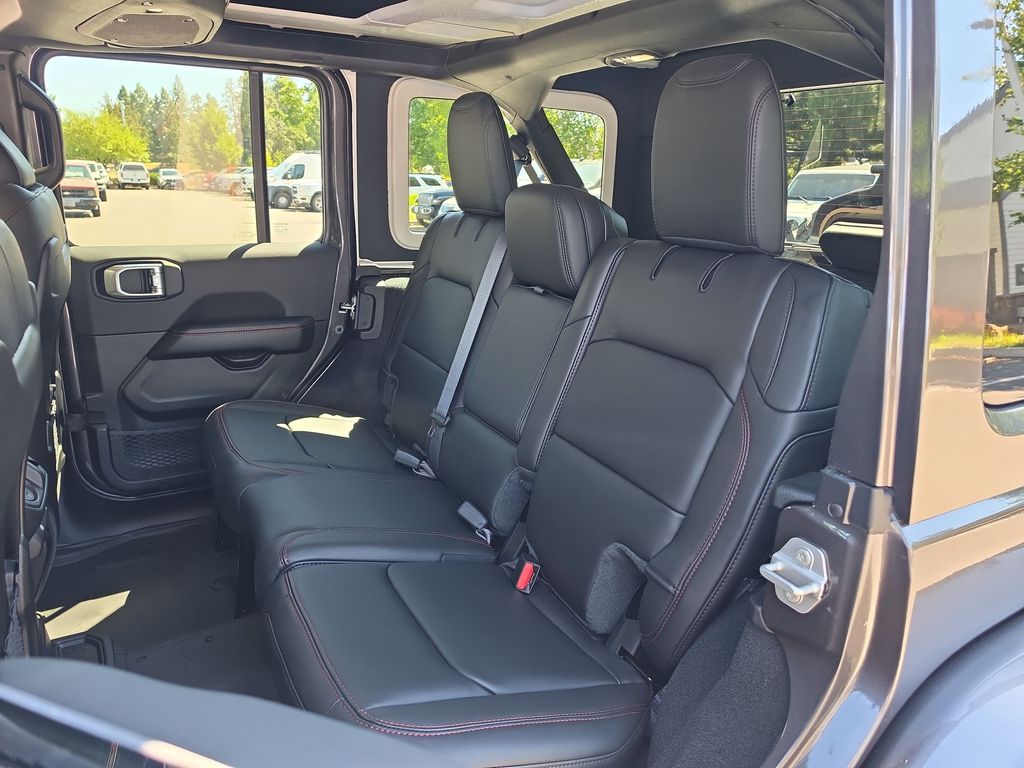 Thumbnail: 2026 Jeep Wrangler - 9