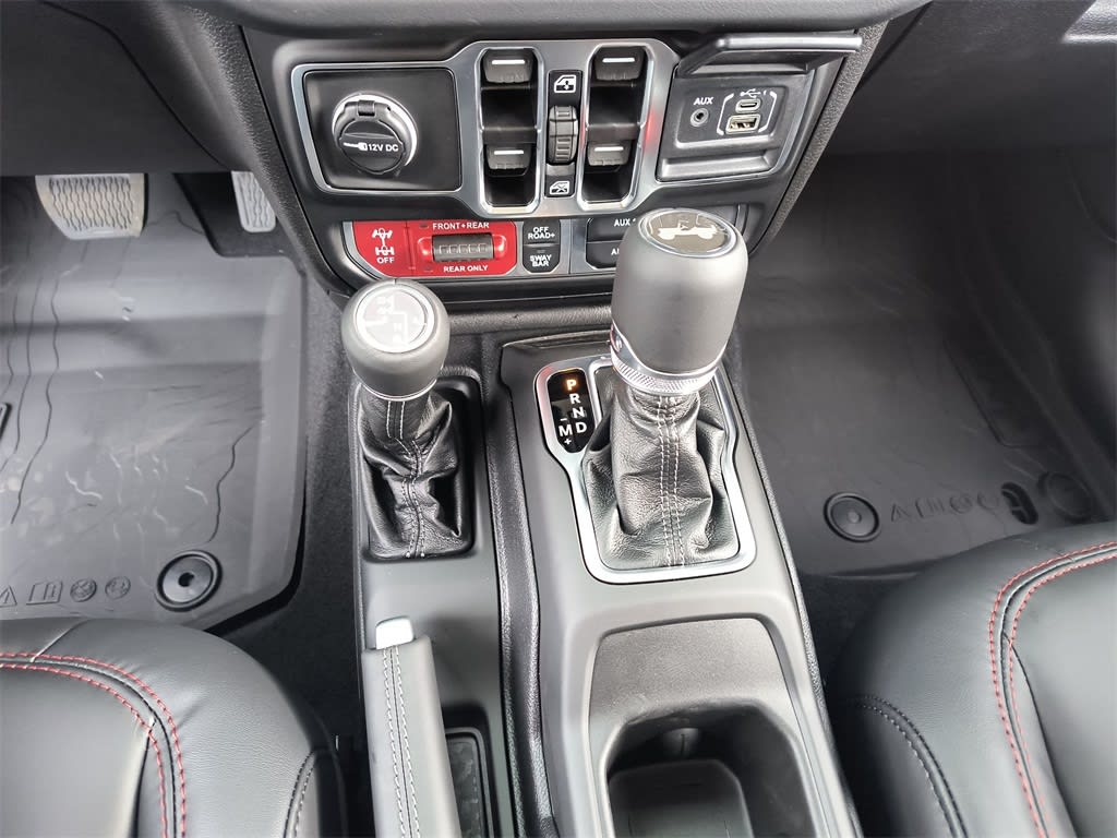 Thumbnail: 2025 Jeep Wrangler - 12