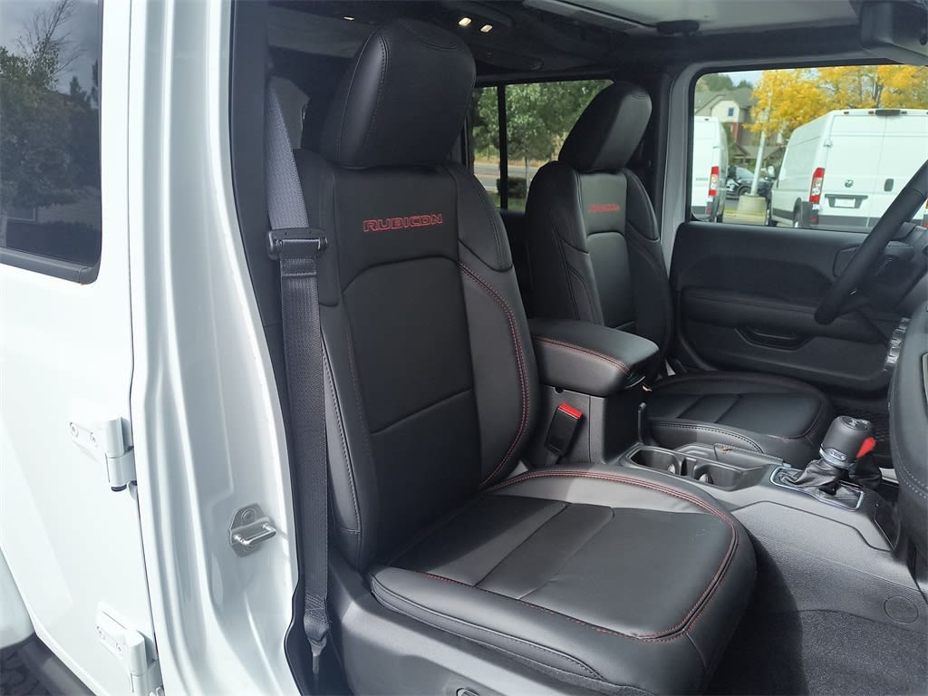 Thumbnail: 2025 Jeep Wrangler - 9