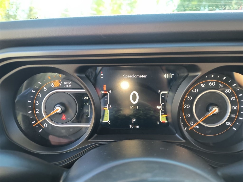 Thumbnail: 2025 Jeep Wrangler - 13