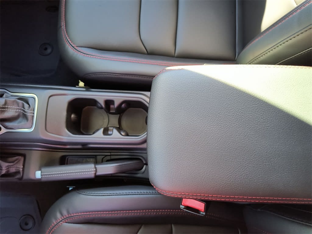 Thumbnail: 2025 Jeep Wrangler - 25