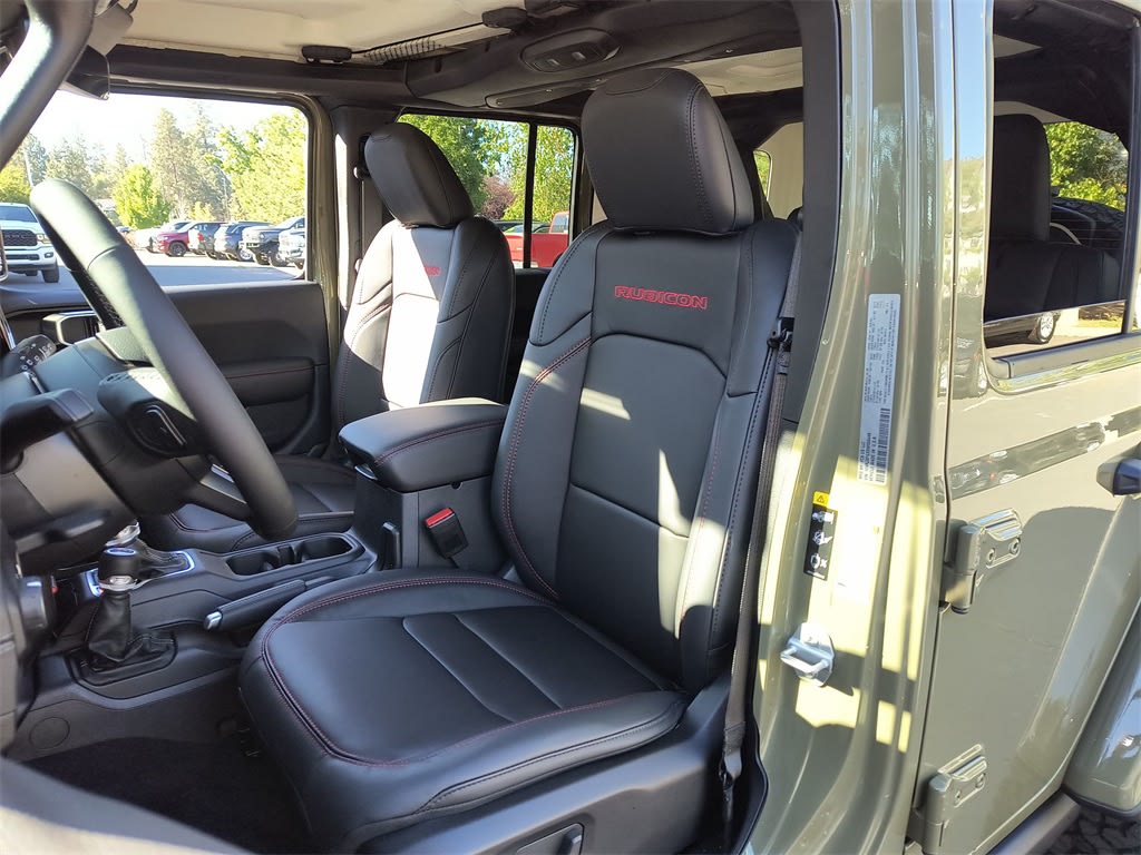 Thumbnail: 2025 Jeep Wrangler - 8