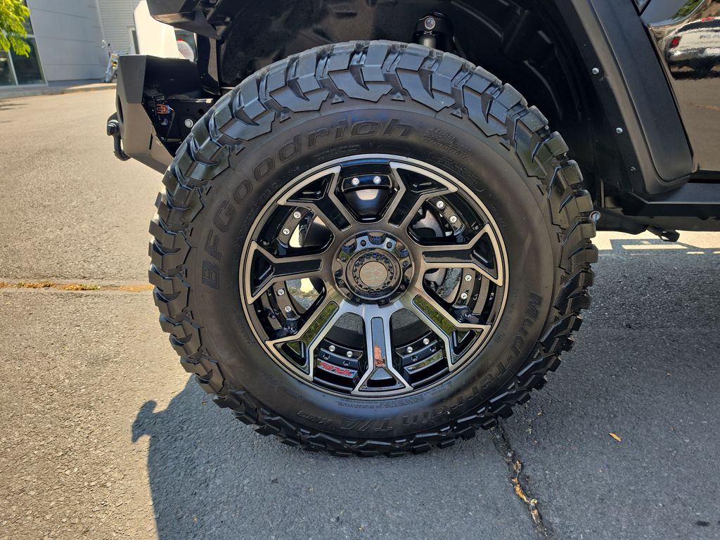 Thumbnail: 2024 Jeep Wrangler - 7
