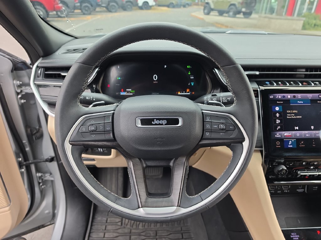 Thumbnail: 2022 Jeep Grand Cherokee - 2