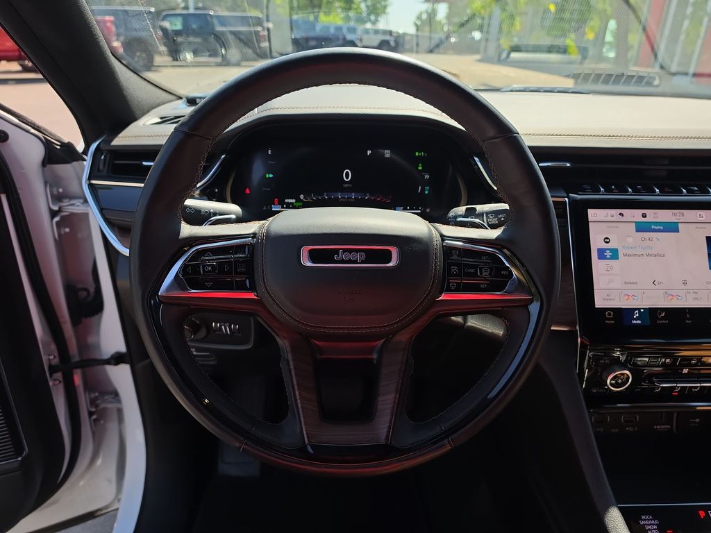 Thumbnail: 2023 Jeep Grand Cherokee - 2
