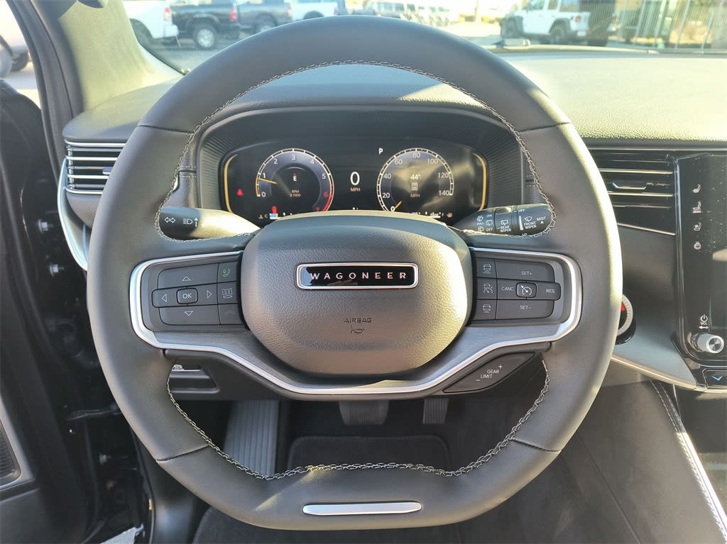 Thumbnail: 2025 Jeep Wagoneer - 2