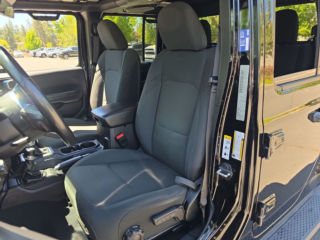 Thumbnail: 2020 Jeep Gladiator - 7