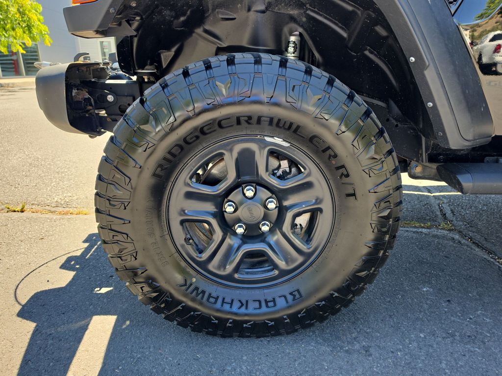 Thumbnail: 2021 Jeep Gladiator - 5