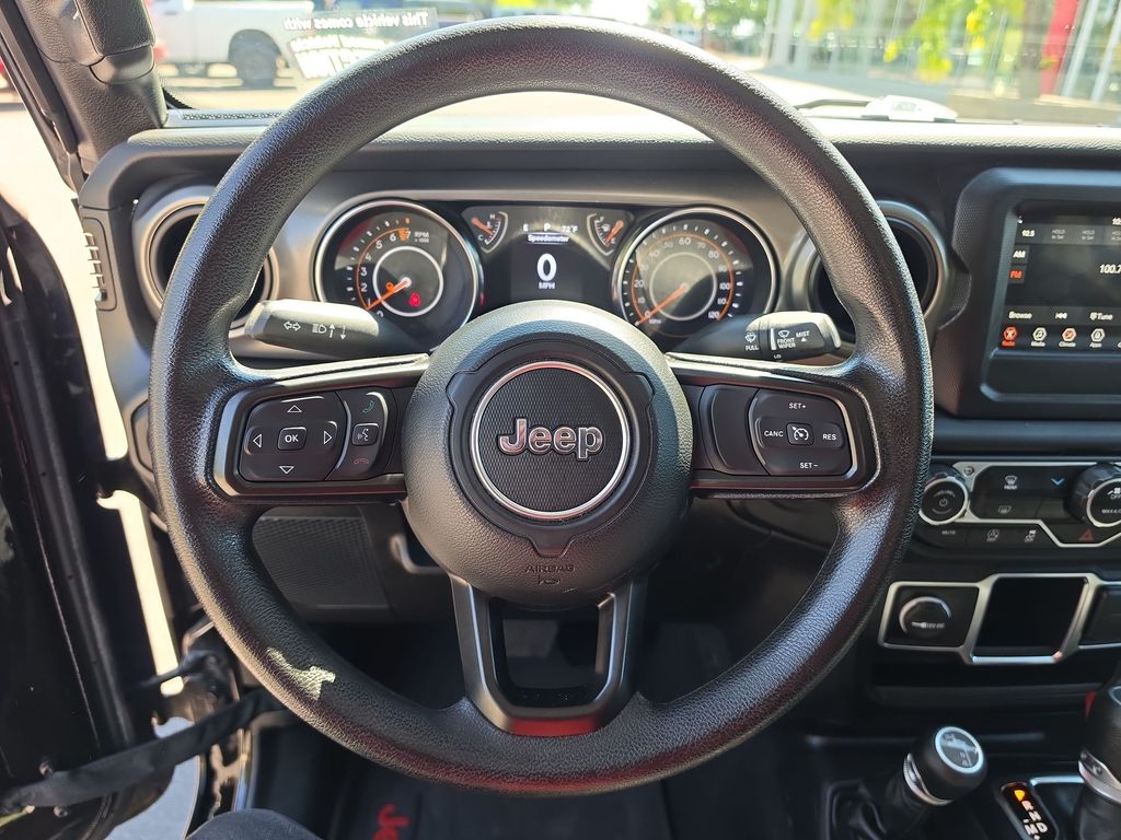 Thumbnail: 2023 Jeep Gladiator - 2