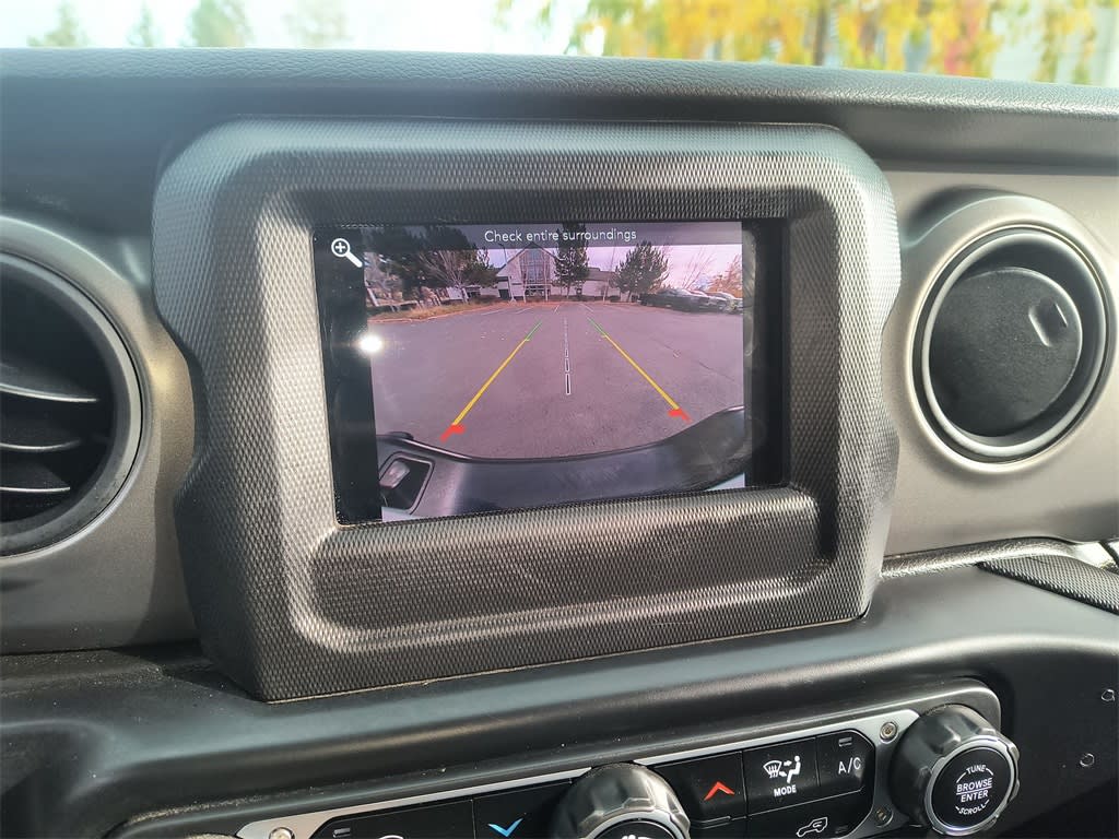 Thumbnail: 2023 Jeep Gladiator - 22