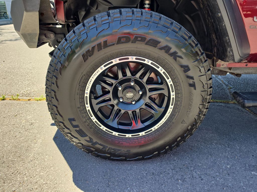 Thumbnail: 2021 Jeep Gladiator - 6