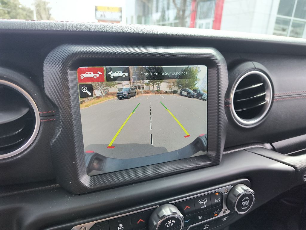 Thumbnail: 2020 Jeep Gladiator - 22