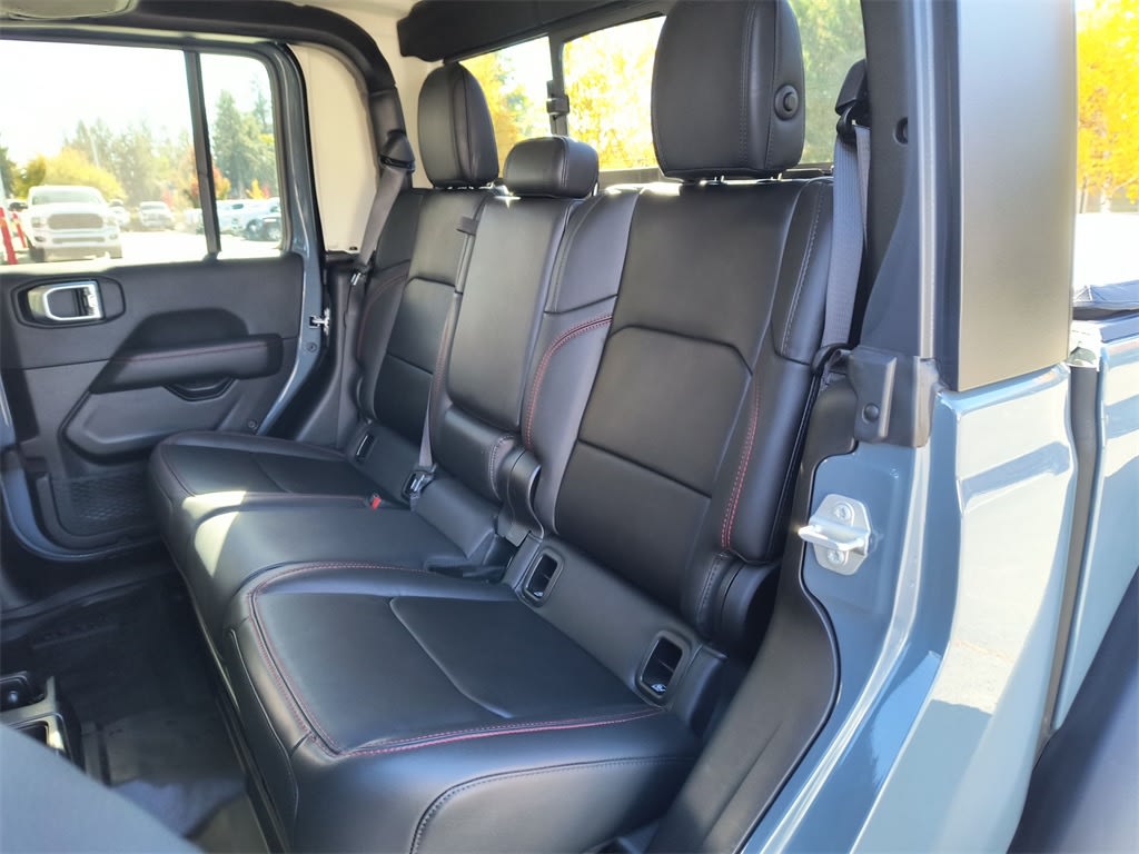 Thumbnail: 2024 Jeep Gladiator - 9