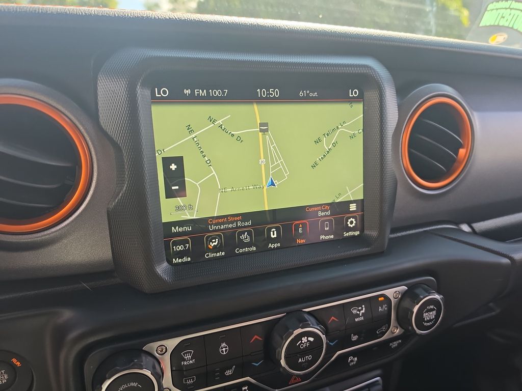 Thumbnail: 2020 Jeep Gladiator - 23