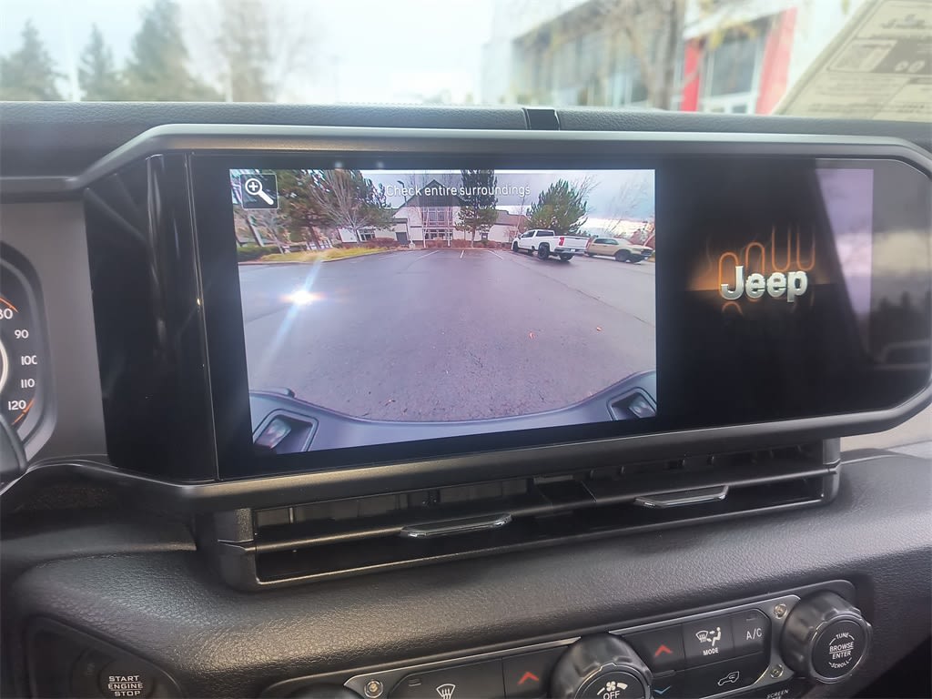 Thumbnail: 2026 Jeep Gladiator - 22