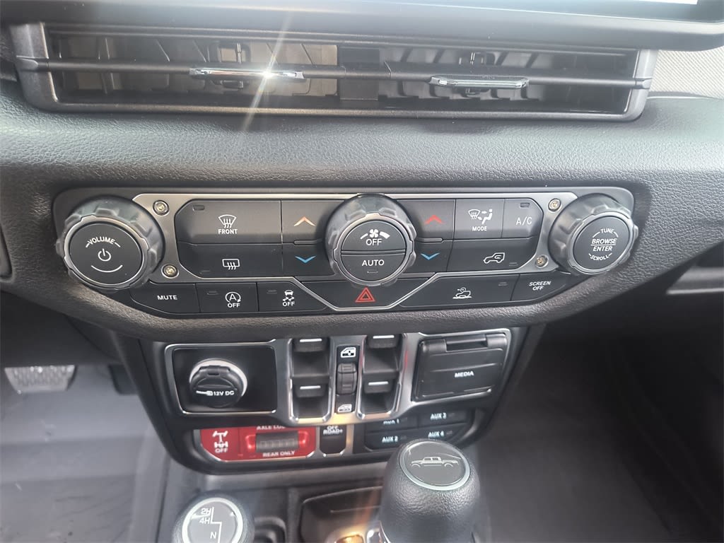 Thumbnail: 2026 Jeep Gladiator - 23