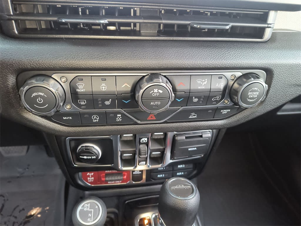 Thumbnail: 2026 Jeep Gladiator - 23