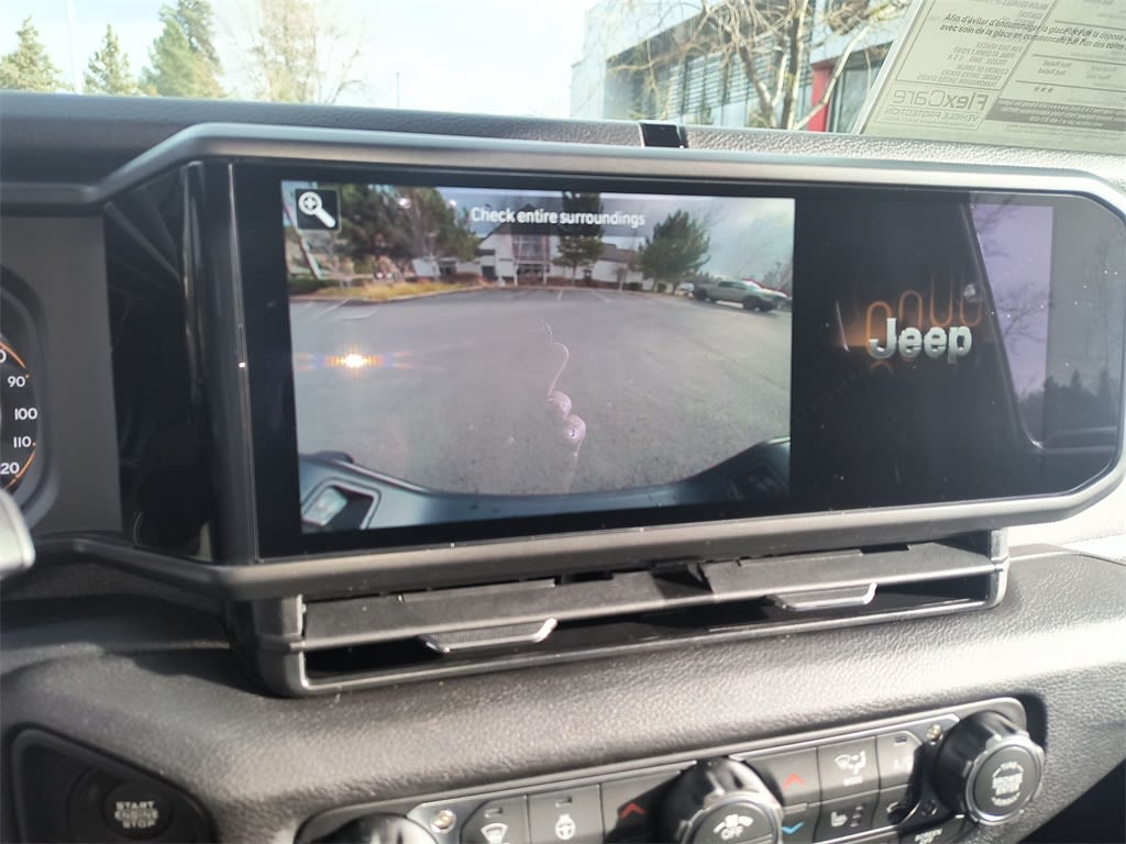 Thumbnail: 2026 Jeep Gladiator - 22