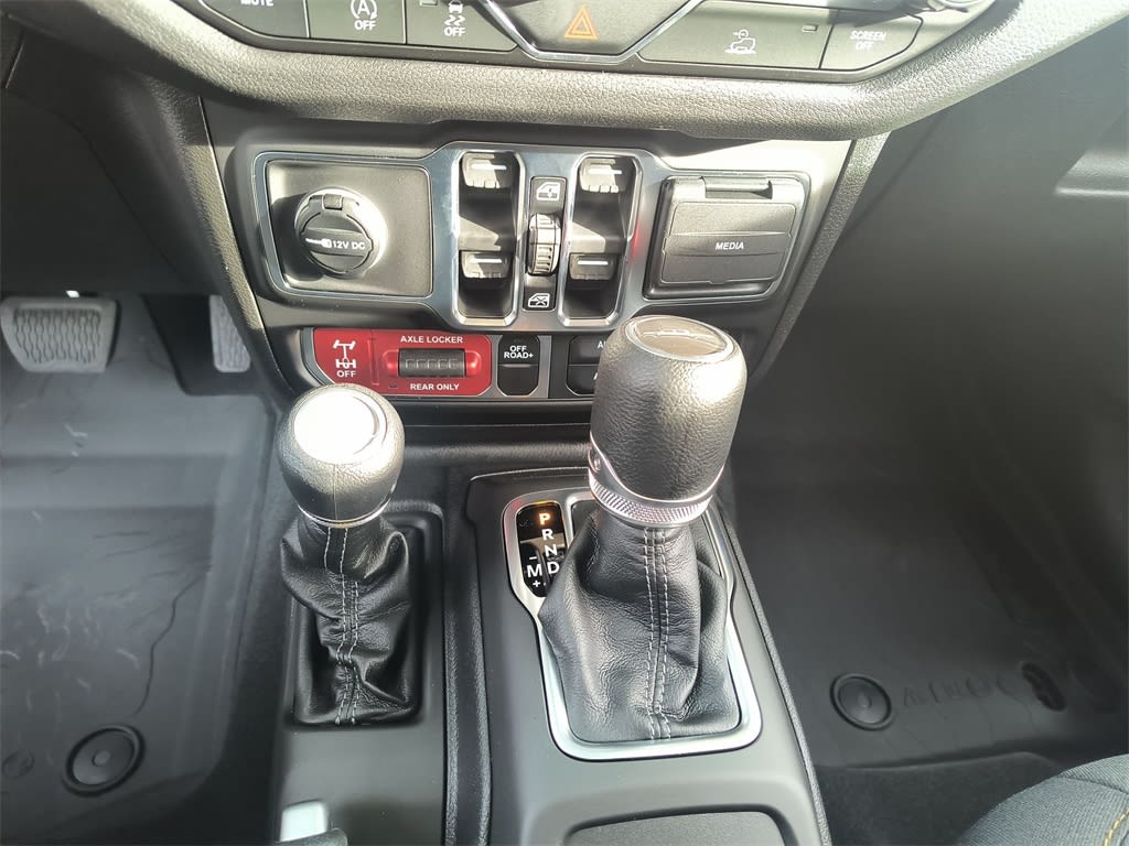 Thumbnail: 2026 Jeep Gladiator - 13