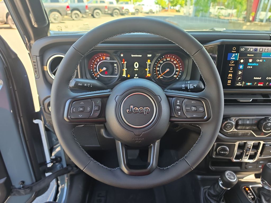 Thumbnail: 2026 Jeep Gladiator - 2