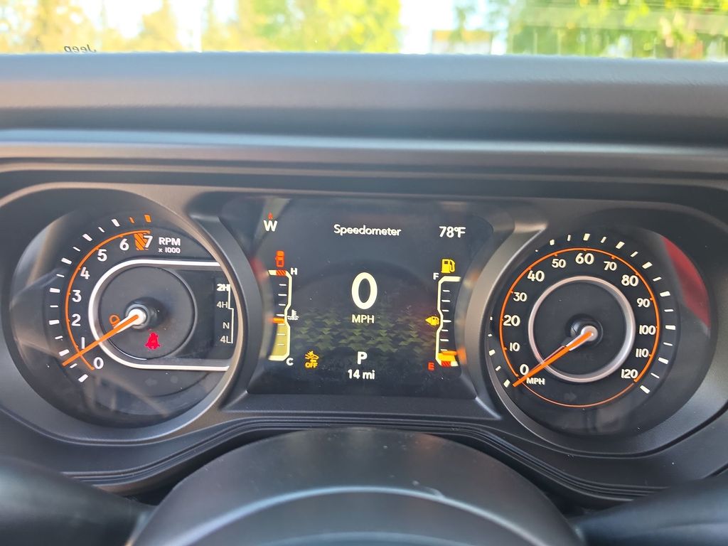 Thumbnail: 2026 Jeep Gladiator - 12