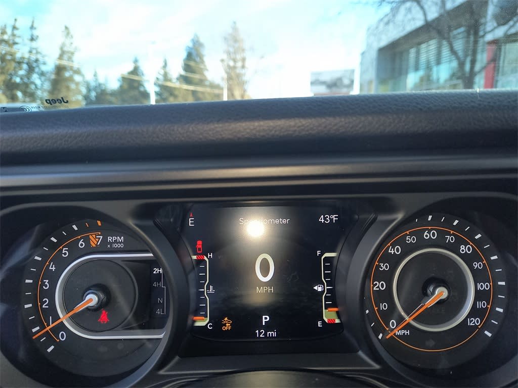 Thumbnail: 2026 Jeep Gladiator - 13