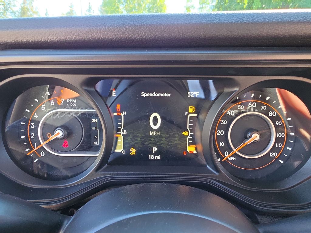Thumbnail: 2026 Jeep Gladiator - 13