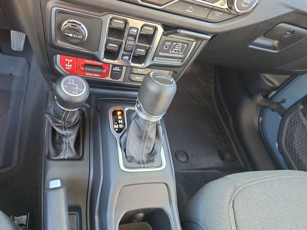 Thumbnail: 2026 Jeep Gladiator - 12