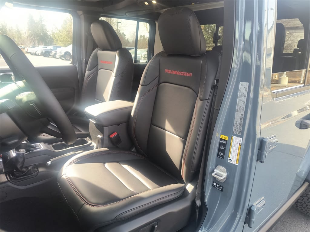 Thumbnail: 2025 Jeep Gladiator - 8