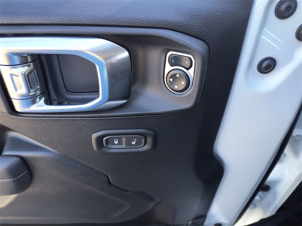 Thumbnail: 2025 Jeep Gladiator - 20