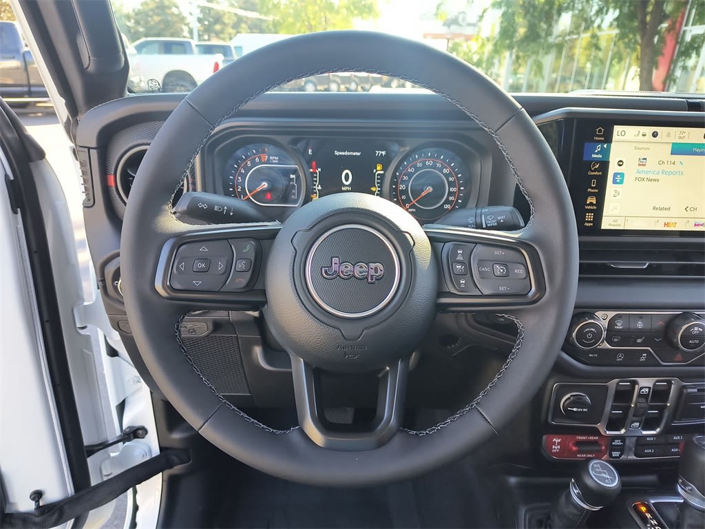 Thumbnail: 2025 Jeep Gladiator - 2