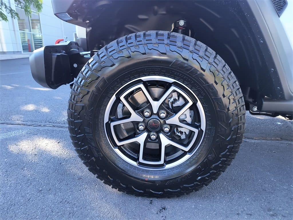 Thumbnail: 2025 Jeep Gladiator - 6