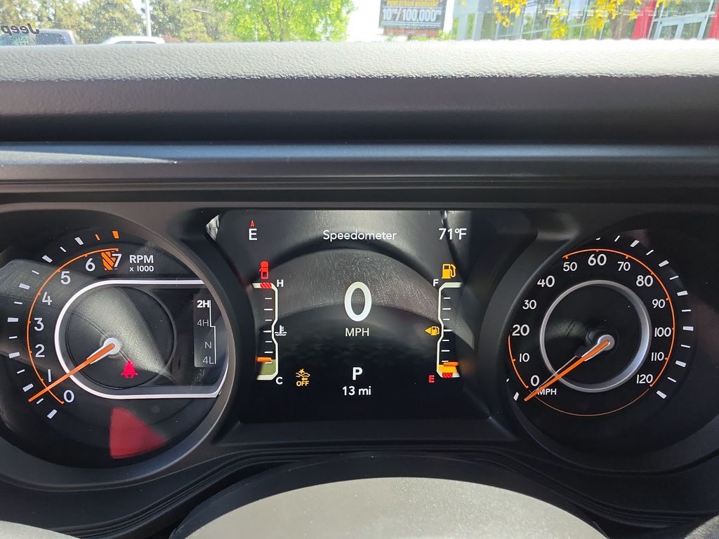 Thumbnail: 2026 Jeep Gladiator - 14