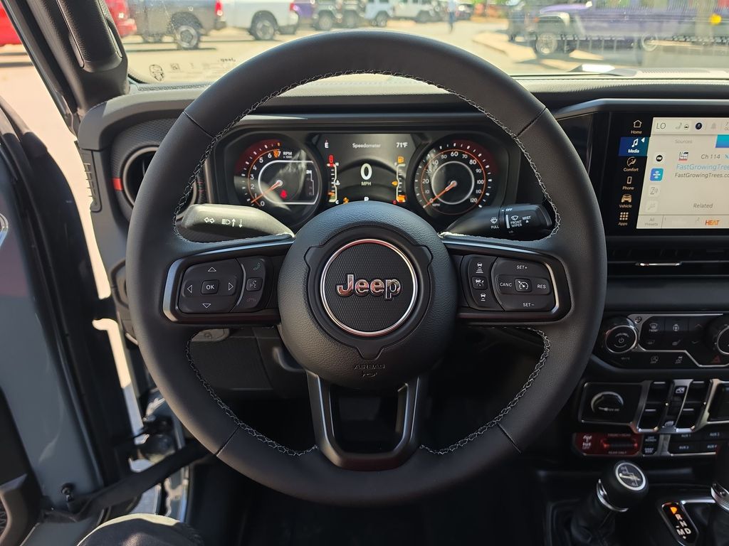 Thumbnail: 2026 Jeep Gladiator - 2
