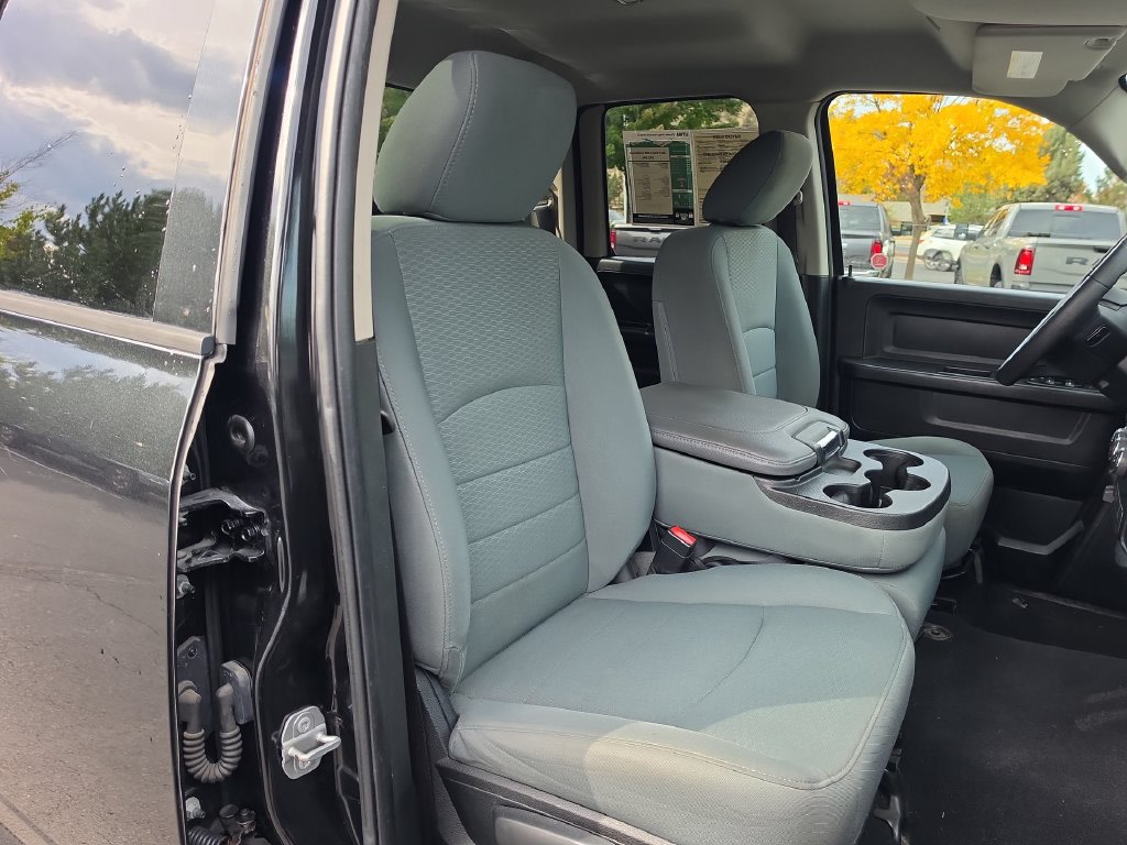 Thumbnail: 2017 RAM 1500 - 10